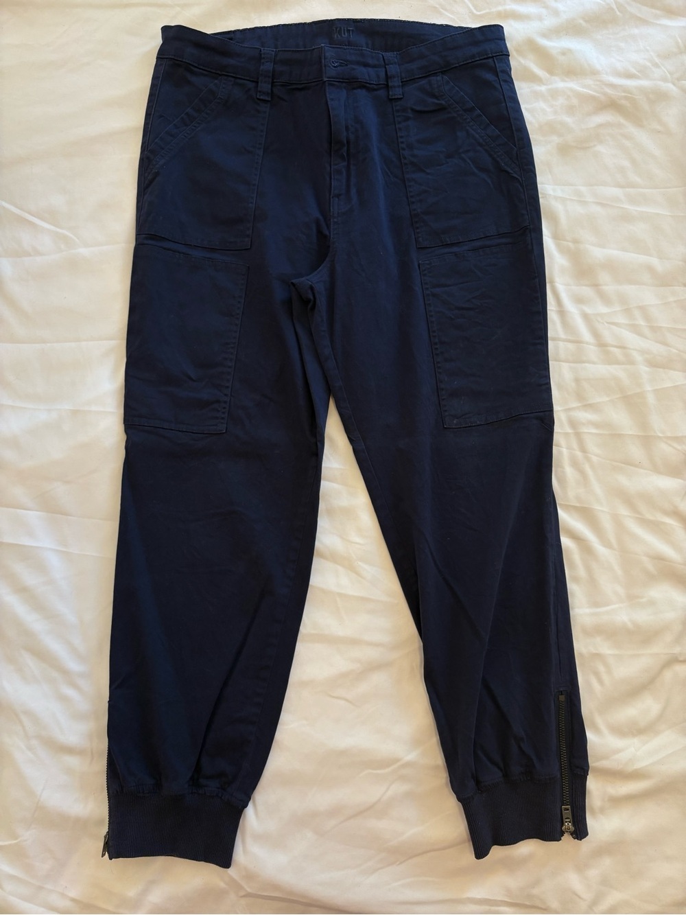 Kut from the Kloth Navy Cargo Jogger with Ankle Zips